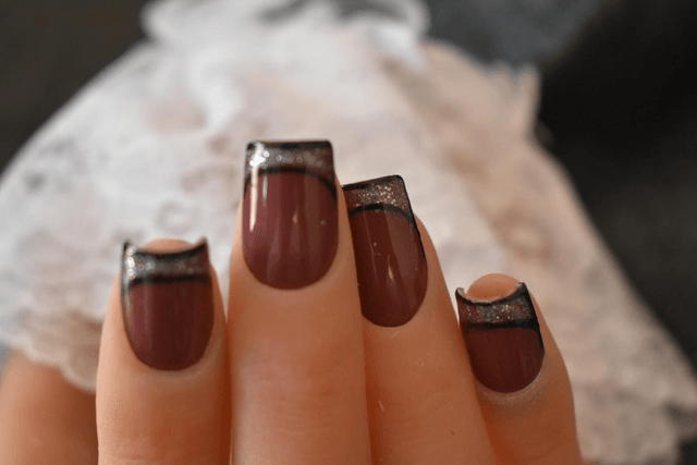 Press-on Marron/ french gris pailleté 