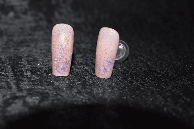 Press-on pastel rose et mauve à fleurs taille 4